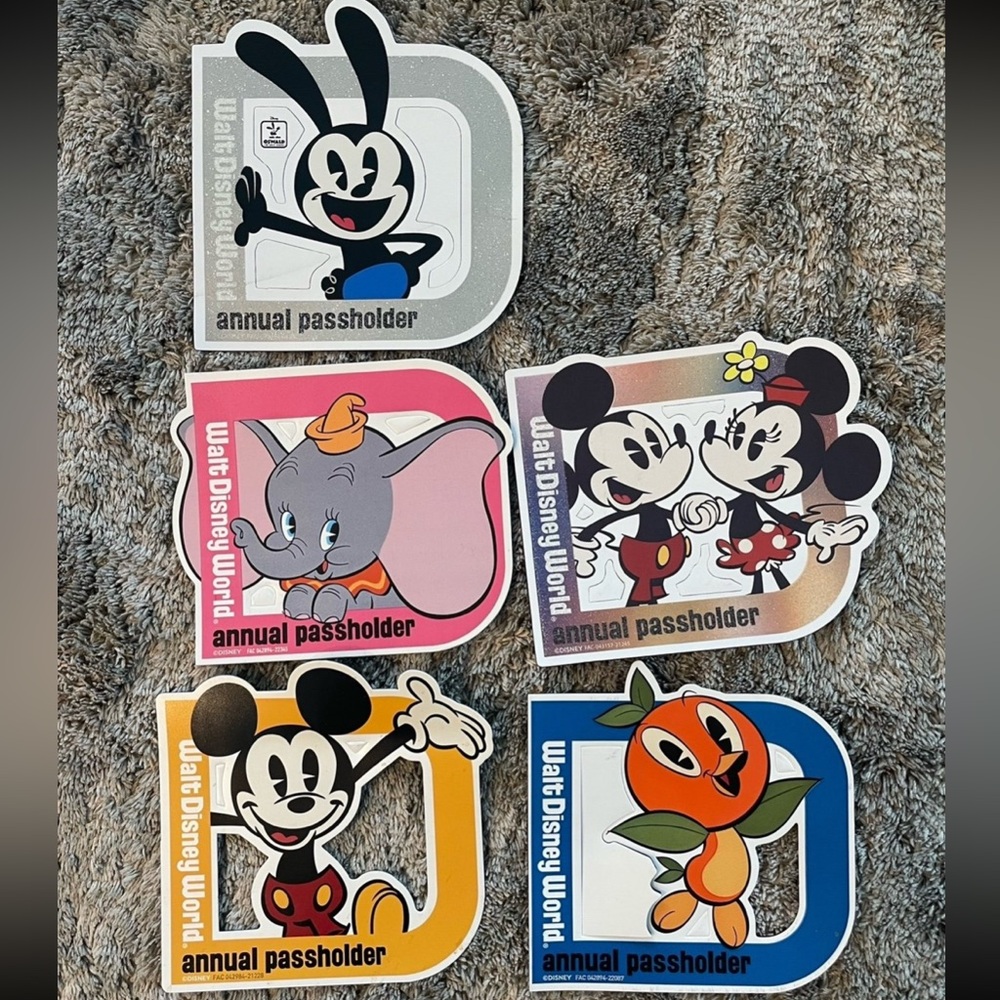 Disney Magnet Set
